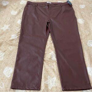 Abercrombie & Fitch 90’s Straight Ultra High Rise Faux Leather Pants 37 / 24W